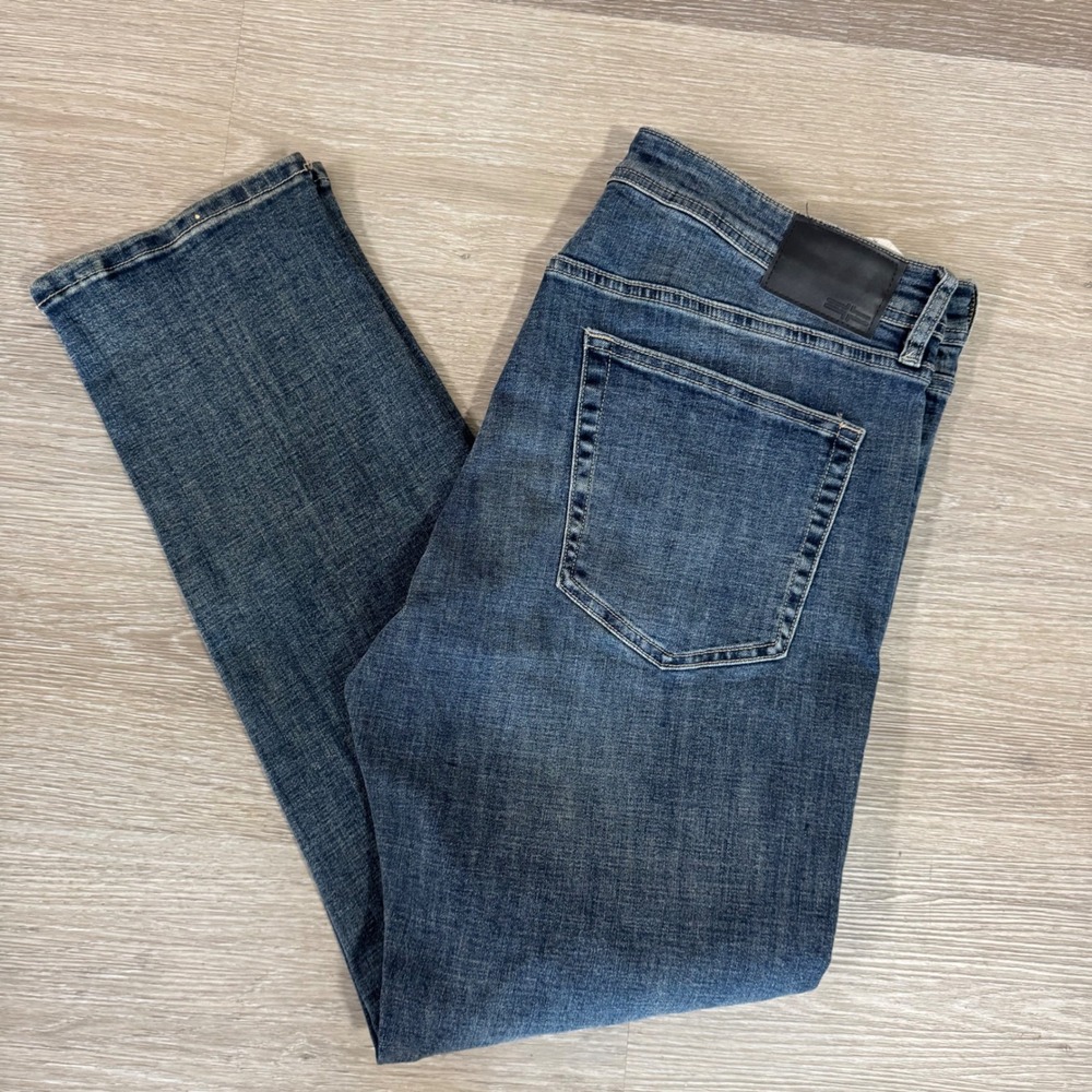 NWT Liverpool Kingston Modern Straight Jeans Mens 38x32 Blue Denim Eco Coolmax‎